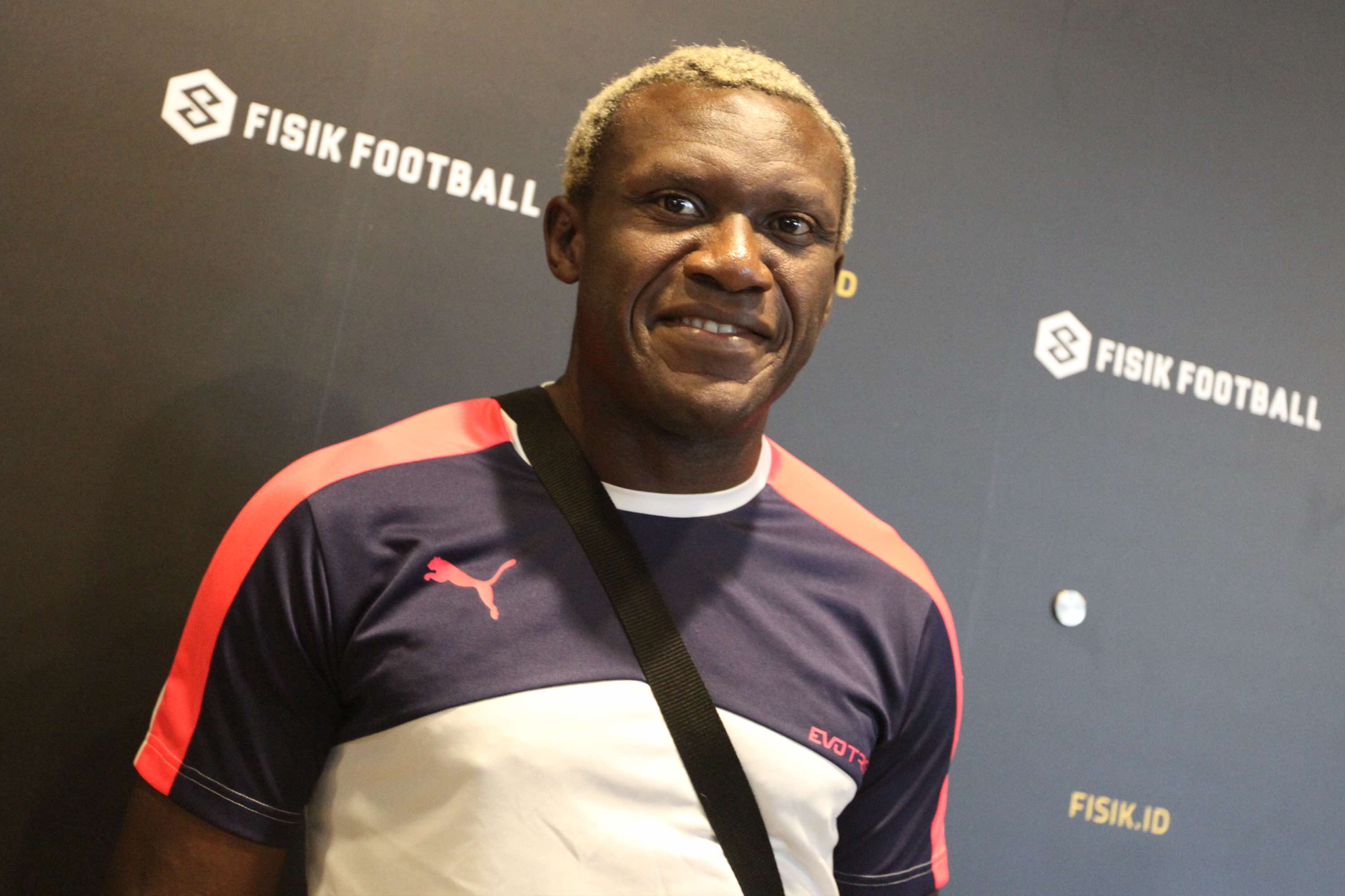 fisik-football-destinasi-butik-spesialis-football-terlengkap_20160130_191307.jpg