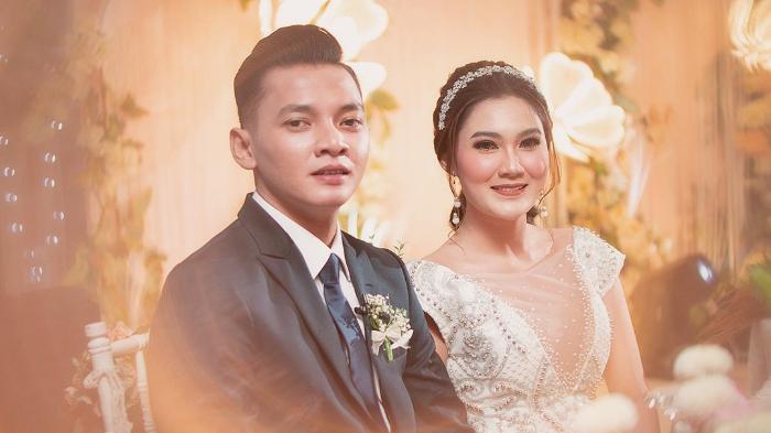 foto-pernikahan-nella-kharisma-dan-dory-harsa-3.jpg