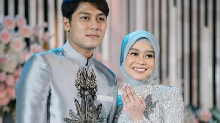 foto-pertunangan-rizky-billar-dan-lesti-kejora.jpg