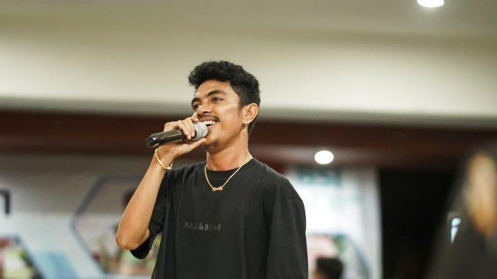 Kunci Gitar Satu Hati Dua Lelaki - Fresly Nikijuluw: Jang Ungkit Beta Pung Masa Lalu Par Beta Samua