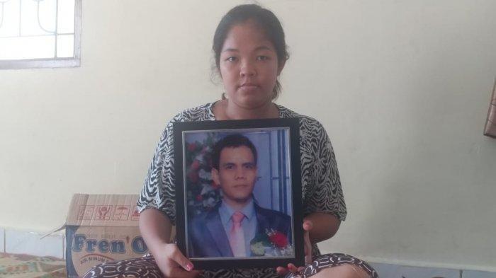 friska-silaban-istri-joni-silalahi-unimed.jpg
