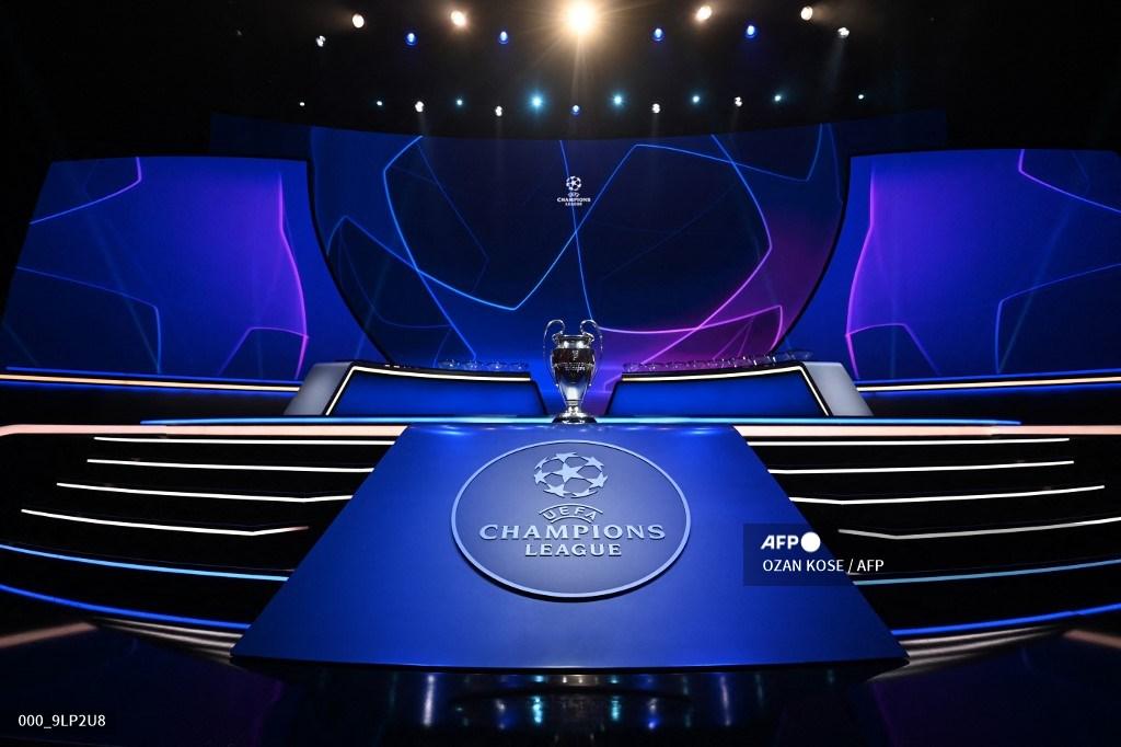 gambar-ini-menunjukkan-trofi-liga-champions-uefa-sebelum-pengundian.jpg