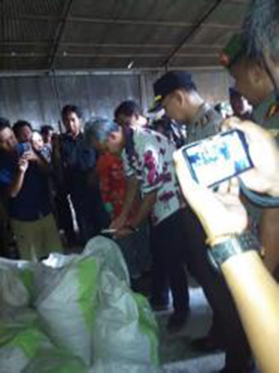 ganjar-pranowo_20150212_170221.jpg