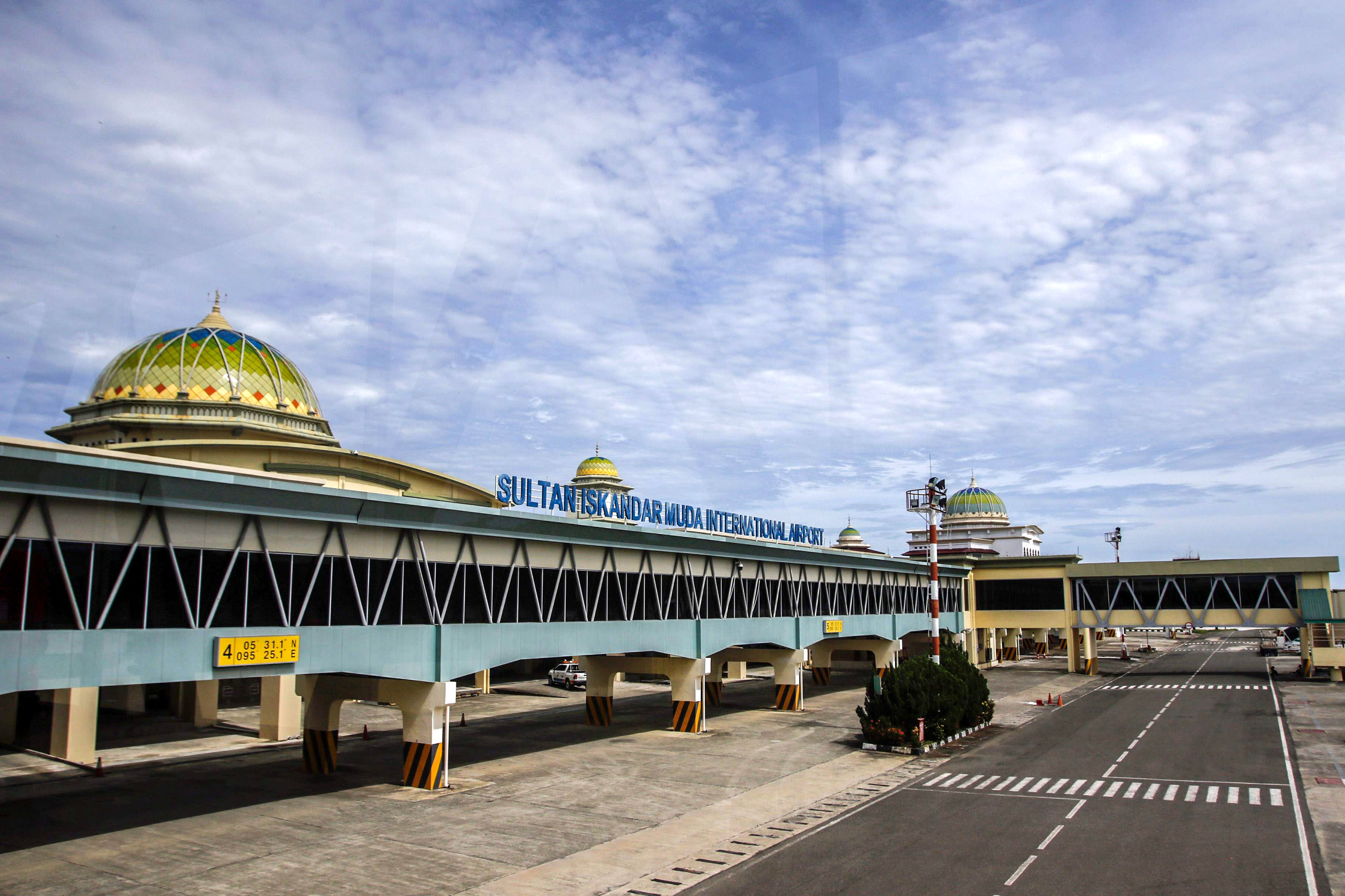 garuda-indonesia-tambah-frekuensi-terbang-di-aceh_20200902_231431.jpg