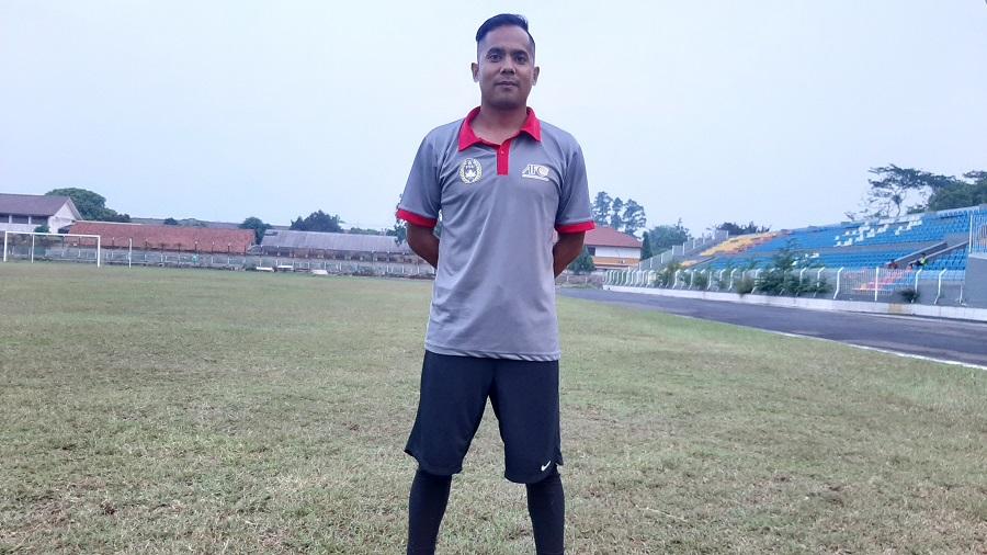 gary-setiawan-putra-dari-iwan-setiawan-pelatih-persela-lamongan.jpg