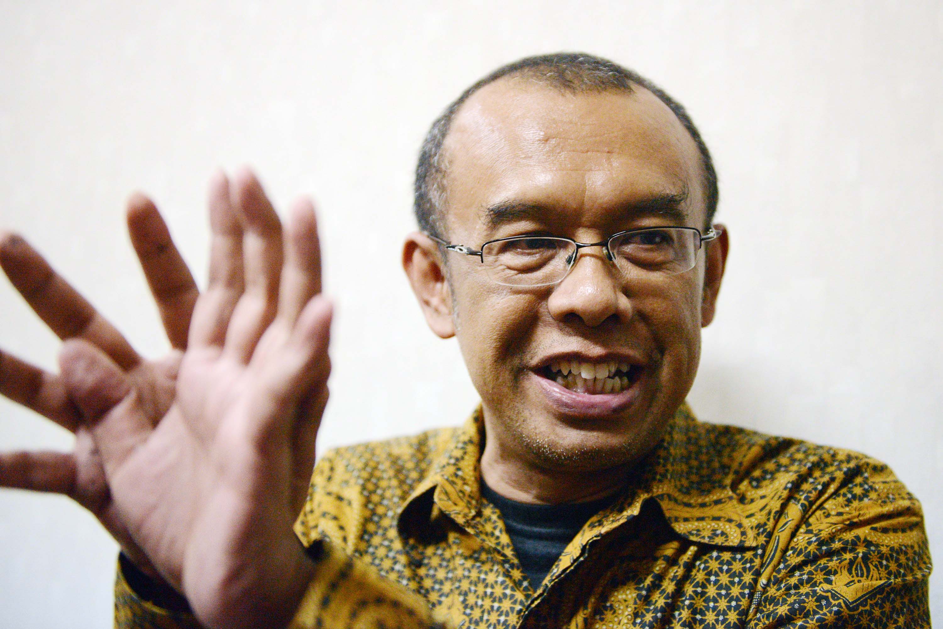 gatot-s-dewa-broto-adakan-konpers_20160623_151204.jpg