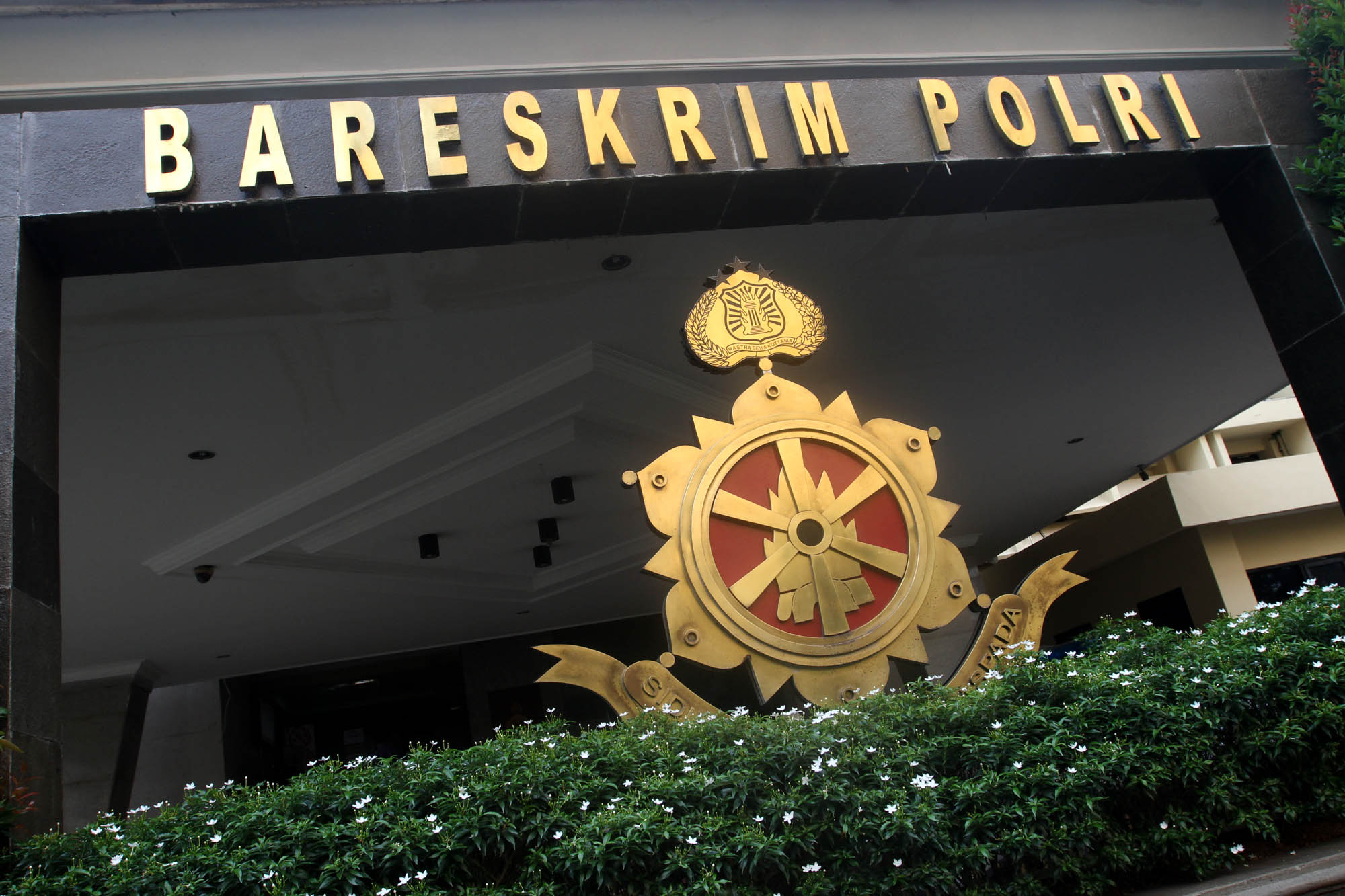 gedung-bareskrim-mabes-polri_20151117_225133.jpg