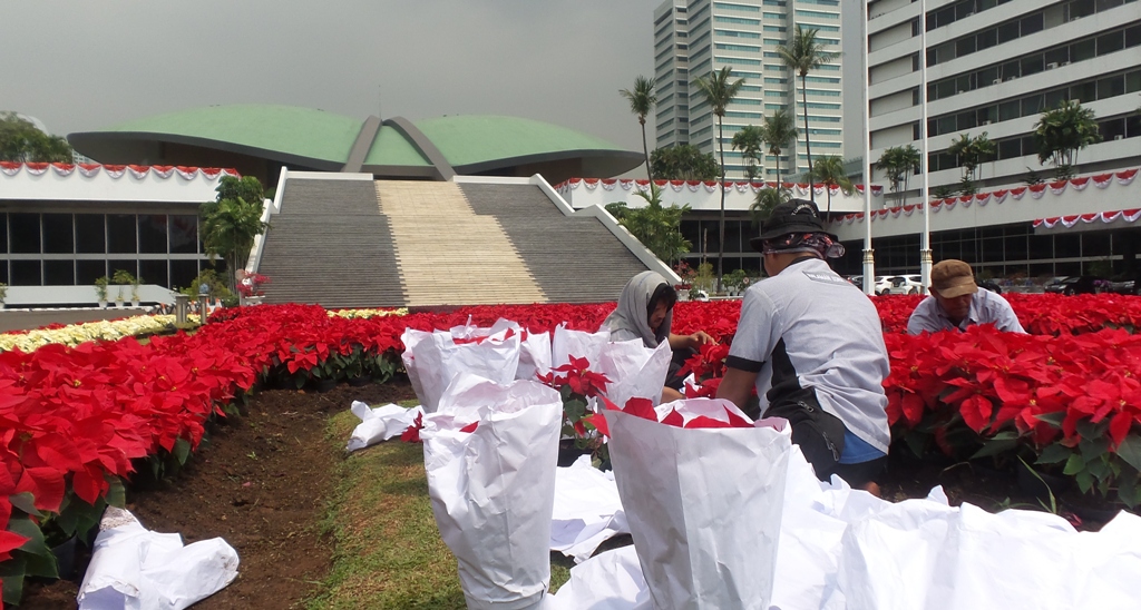 gedung-dpr-ri-di-kompleks-senayan_20170810_124031.jpg