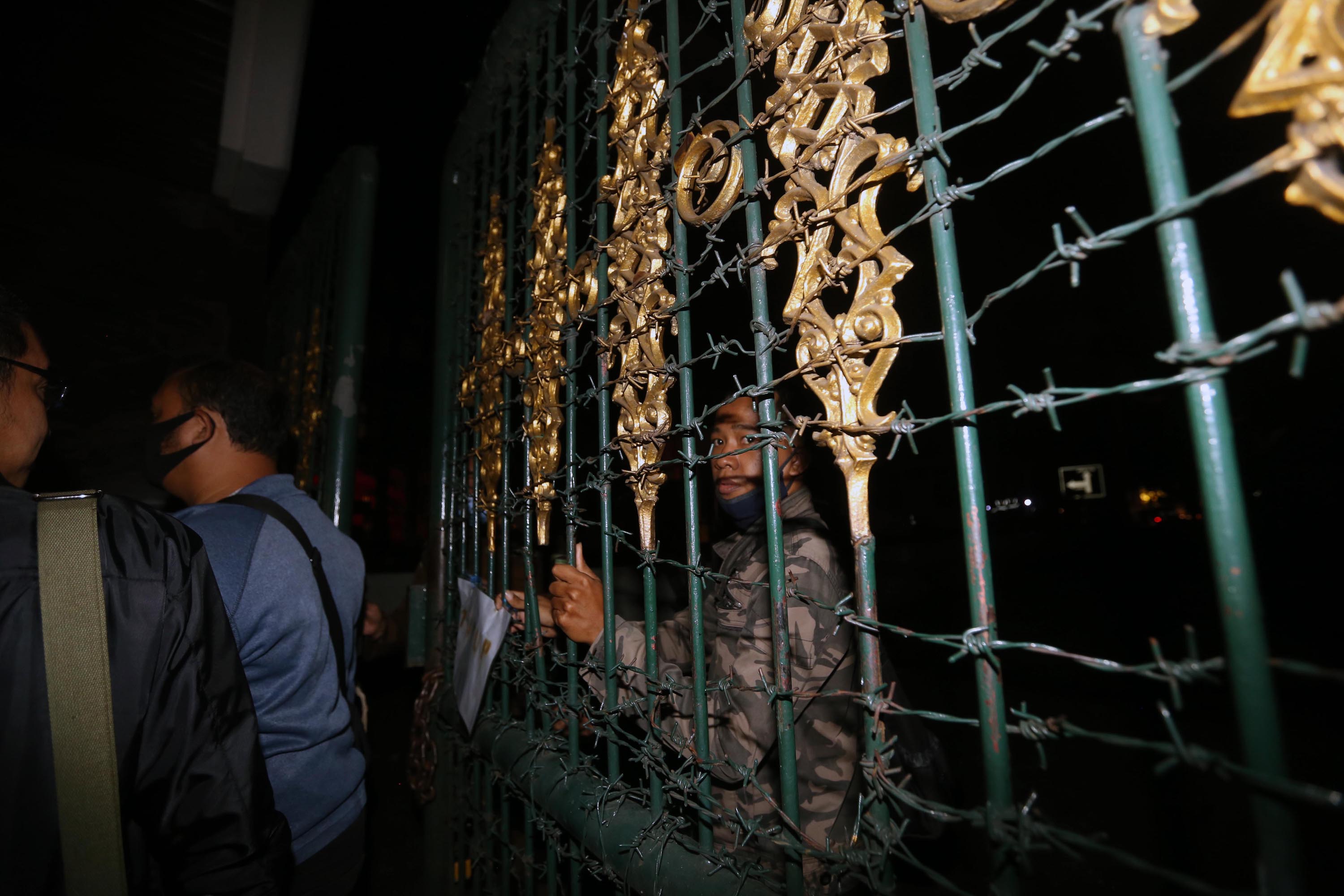 gedung-kejagung-terbakar-petugas-jaga-ketat-pintu-rutan_20200823_002953.jpg