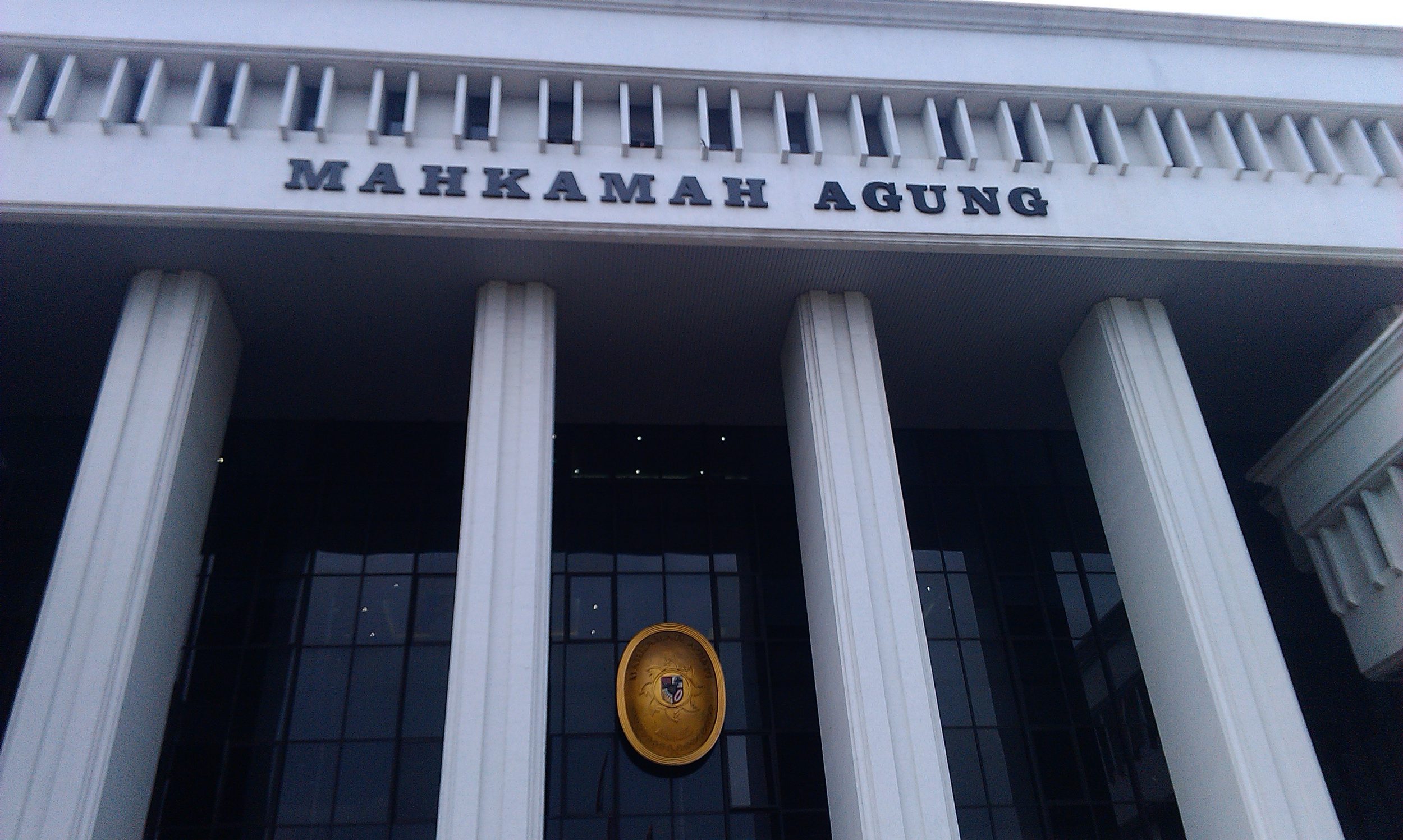 gedung-mahkamah-agung-jakarta_20160426_154244.jpg
