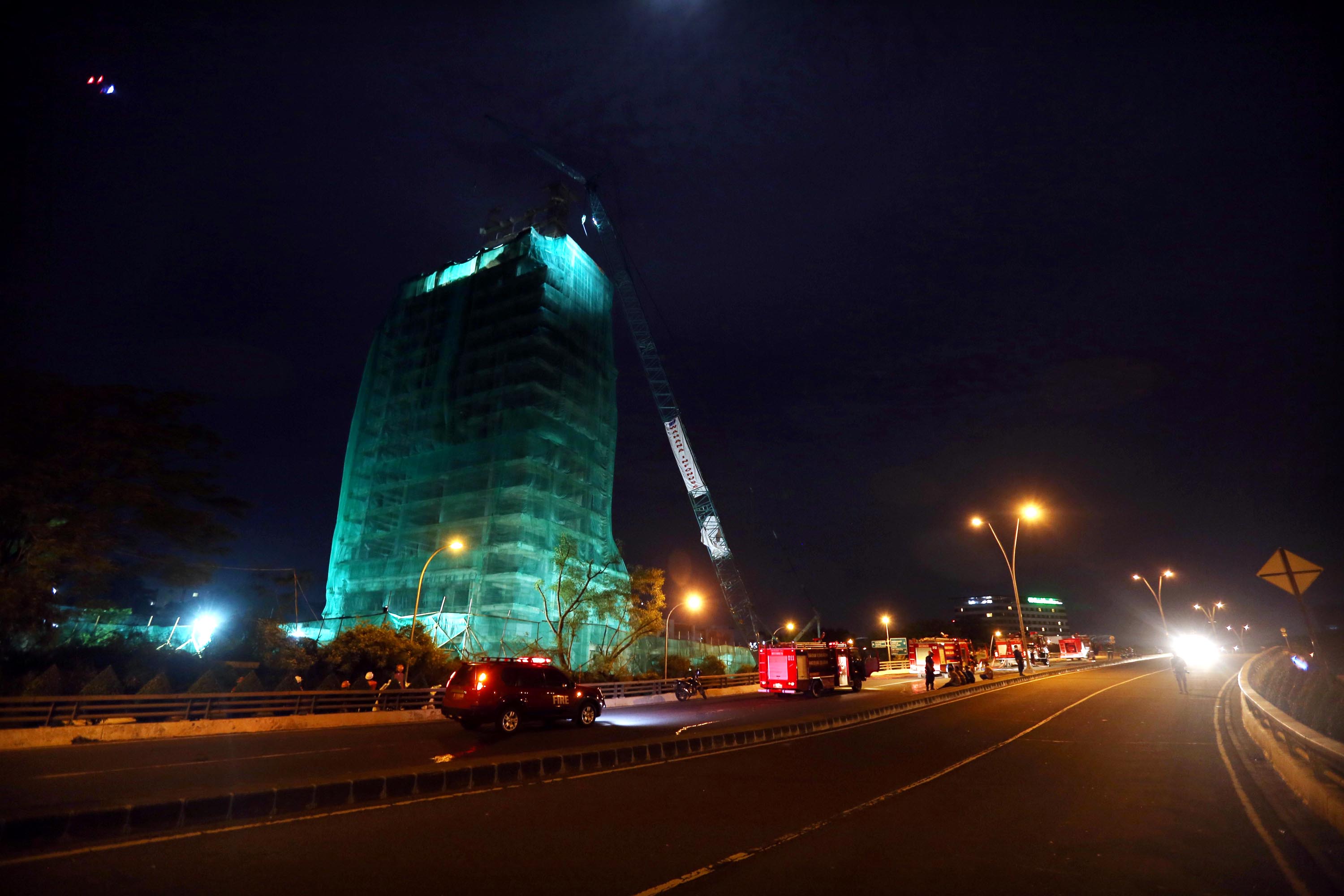 gedung-panin-dirobohkan_20161018_224617.jpg