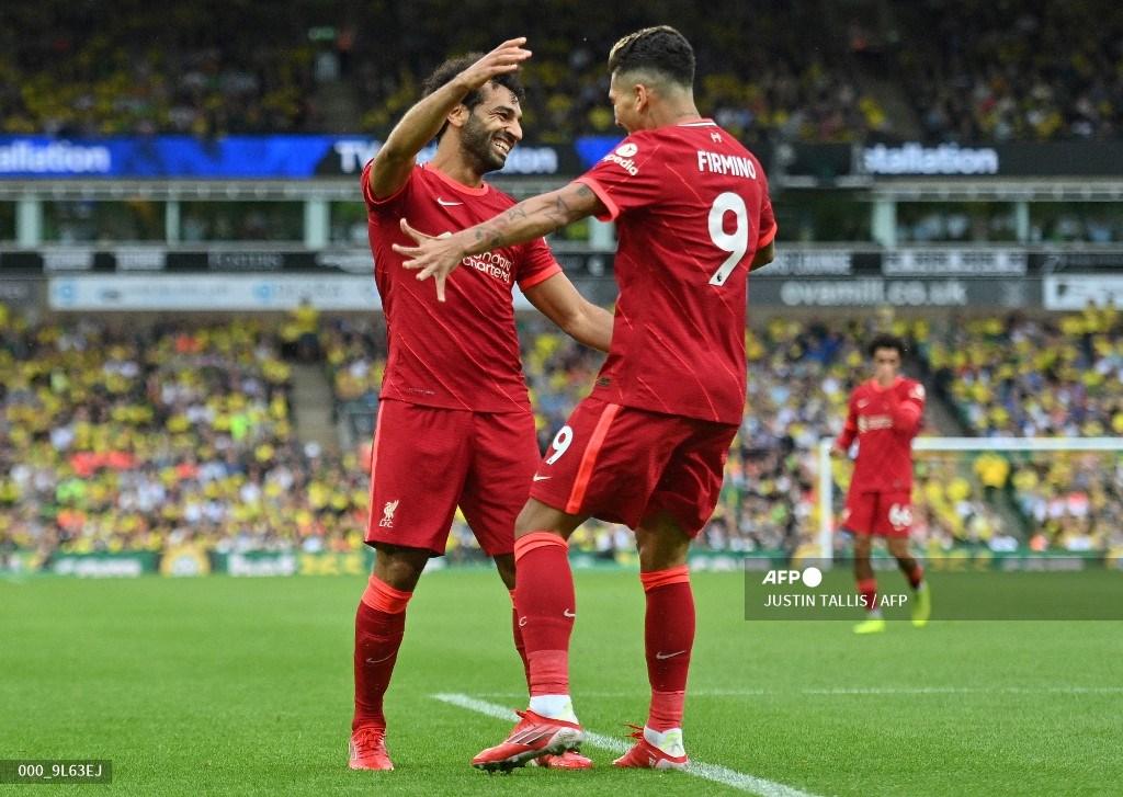 gelandang-liverpool-asal-brasil-roberto-firmino-kanan-merayakan-mencetak-gol-kedua.jpg