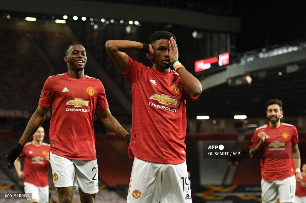 gelandang-pantai-gading-manchester-united-amad-diallo-tengah-merayakan-gol.jpg