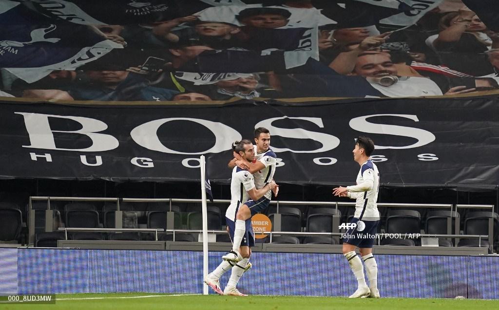 gelandang-tottenham-hotspurs-gareth-bale-dengan-rekannya-reguilon.jpg