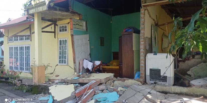 gempa-pasaman-jumat-2522022.jpg