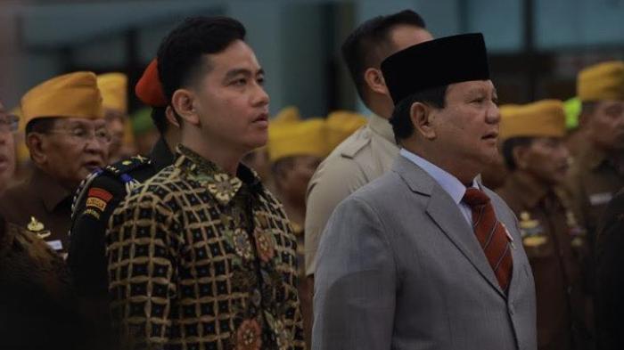 gibran-dan-prabowo-211023.jpg