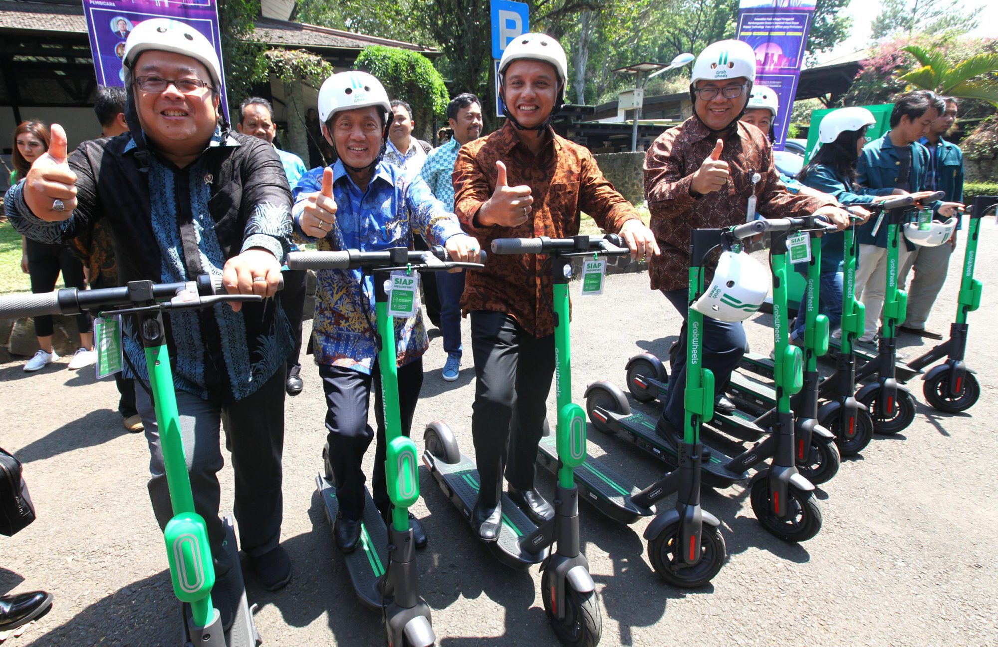 grab-luncurkan-grabwheels-di-kampus-itb_20191002_165910.jpg