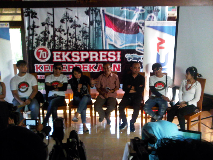 grup-band-radja-akan-tampil-di-ancol-17-agustus-2015_20150815_073159.jpg