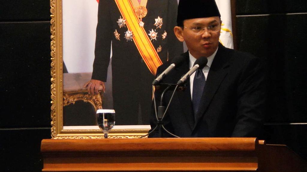 gubernur-dki-jakarta-basuki-tjahaja-purnama-ahok_20161004_203528.jpg
