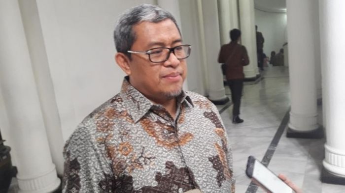 gubernur-jawa-barat-ahmad-heryawan_20171016_074847.jpg