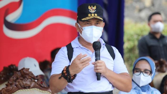 gubernur-kalteng-sugianto-sabran-perusahaan-sawit.jpg