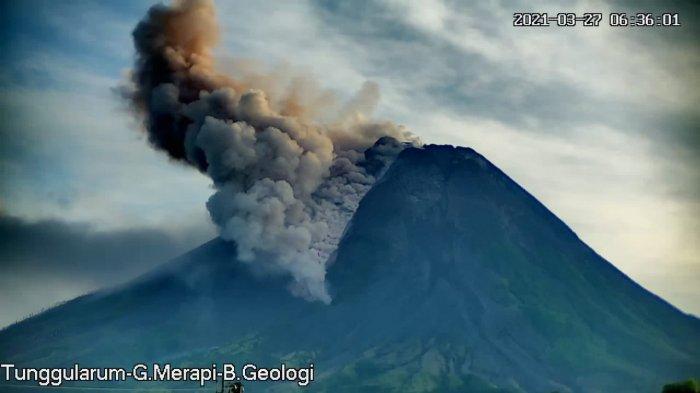 guguran-gunung-merapi-27-maret-2021.jpg