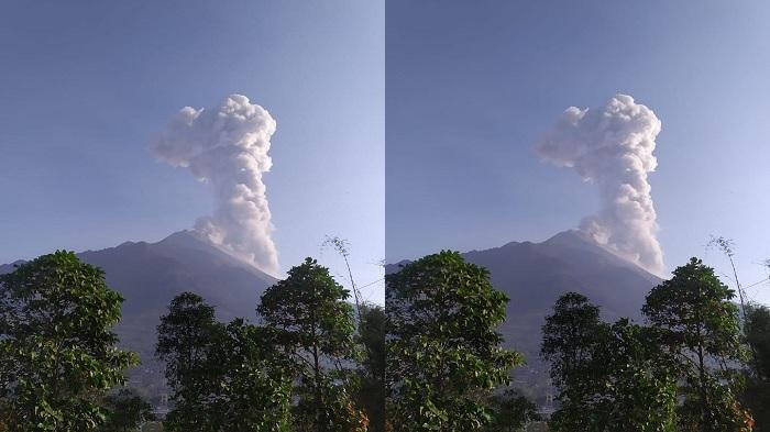 gunung-merapi-meletus-wedhus-gembel-melambung.jpg