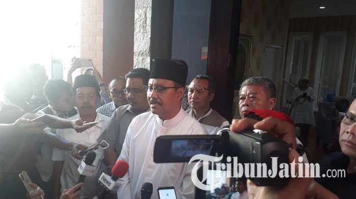 gus-ipul-puti-guntur_20180628_103101.jpg