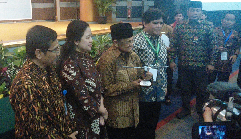 habibie_20160725_192323.jpg