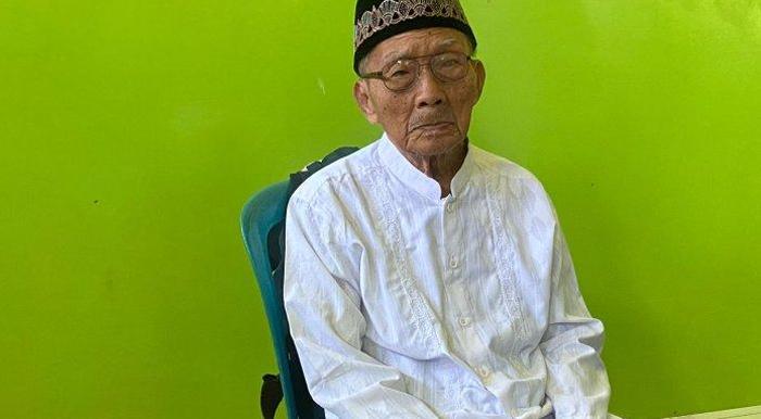 haji-tertua-2024.jpg