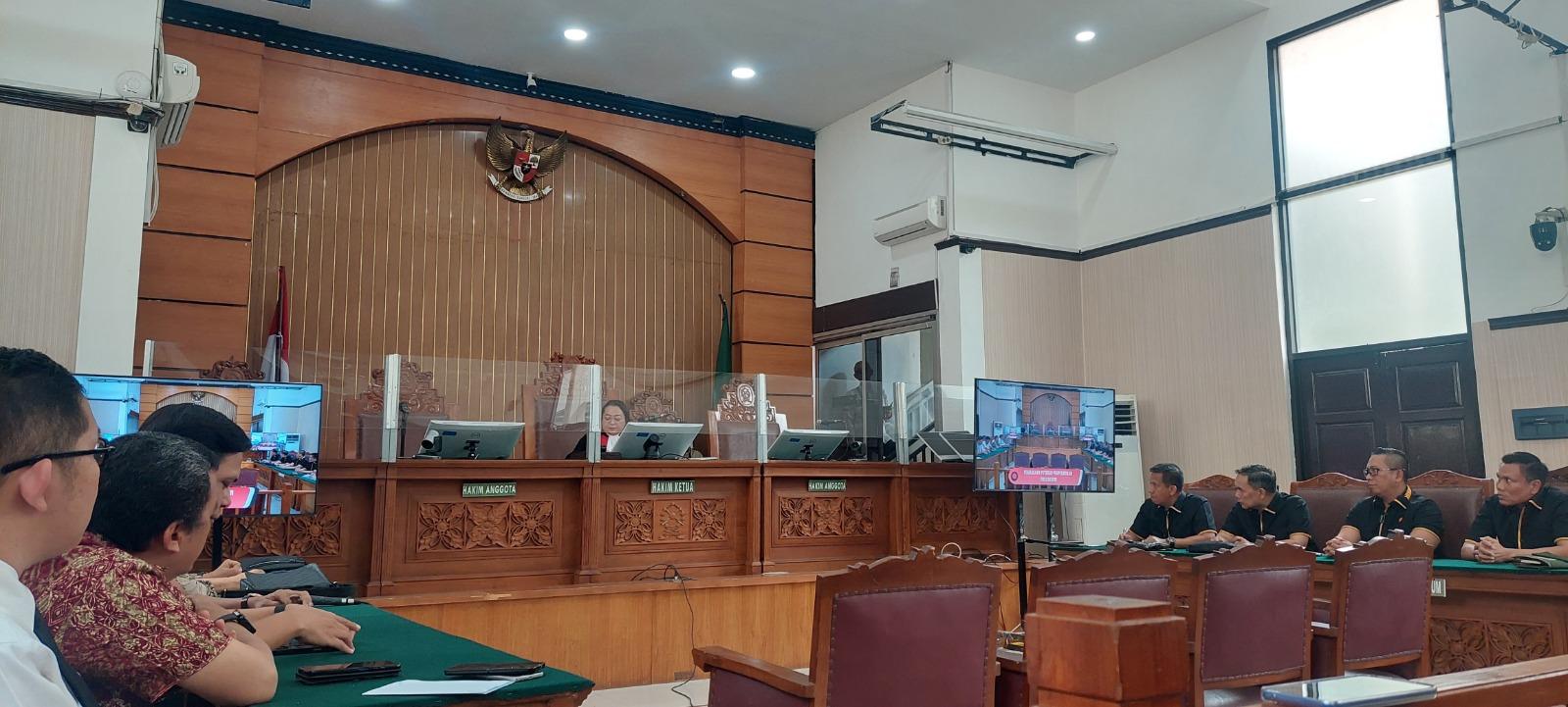 hakim-tolak-praperadilan-firli.jpg