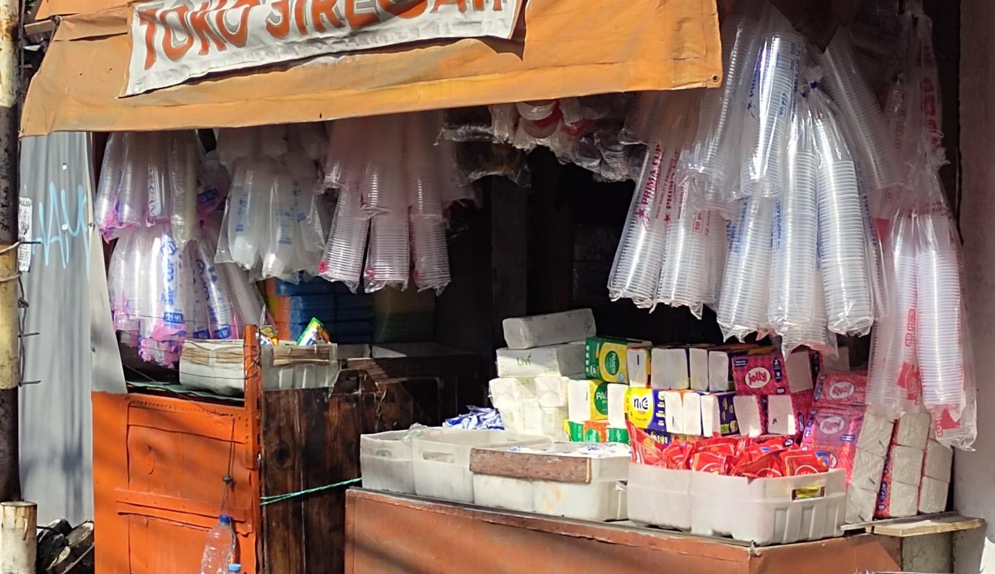 Harga Plastik Melonjak Drastis, Legislator PKB: Ancaman Nyata Bagi Keberlangsungan Usaha Kecil