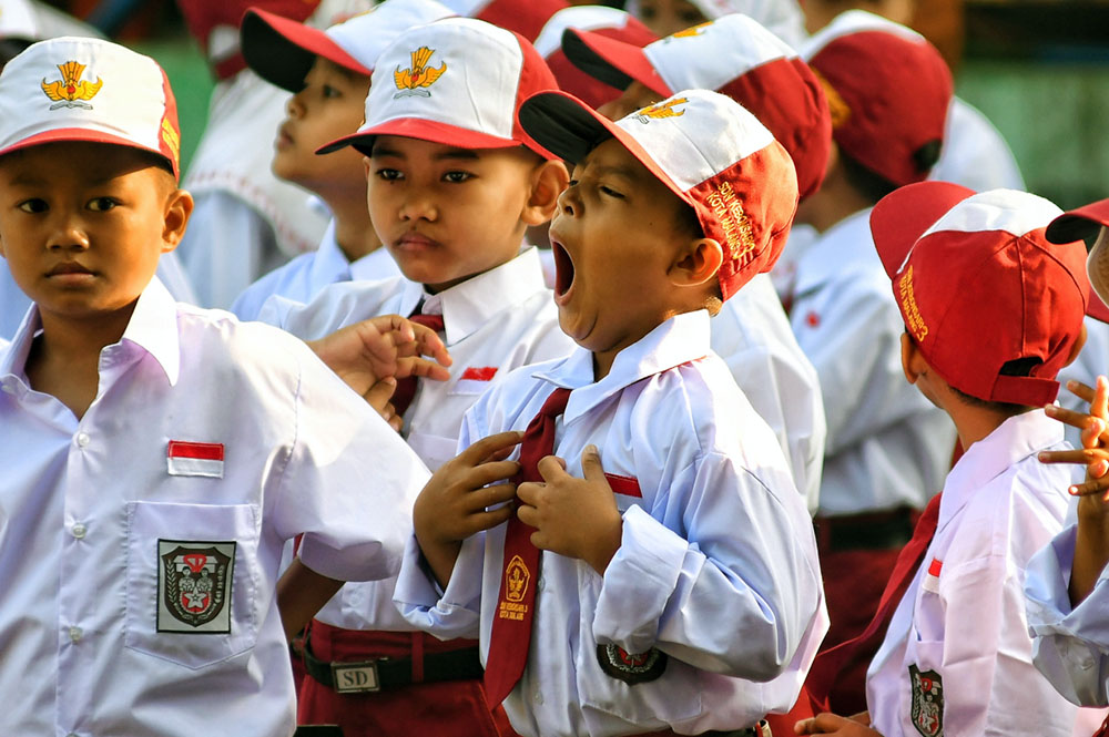 hari-pertama-masuk-sekolah-sdn-kebonsari-03-kota-malang_20230717_123933.jpg