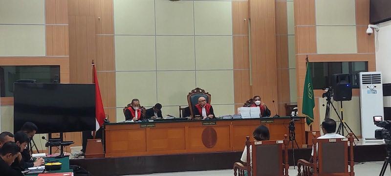 haris-azhar-dan-fatia-mauliyanty-nih4.jpg