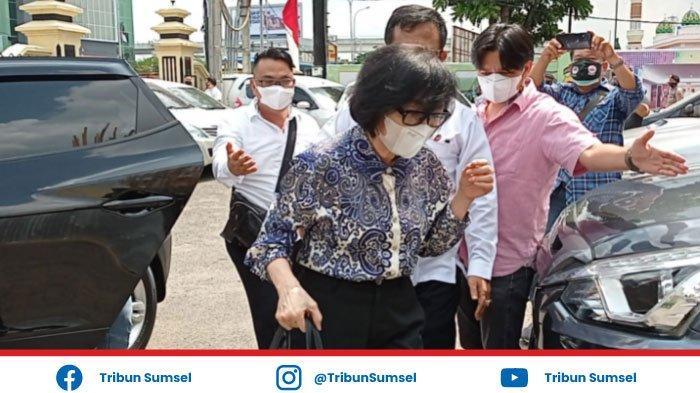 heriyanti-putri-bungsu-akidi-tio-ditangkap-polrestabes-palembang-dan-jadi-tersangka.jpg