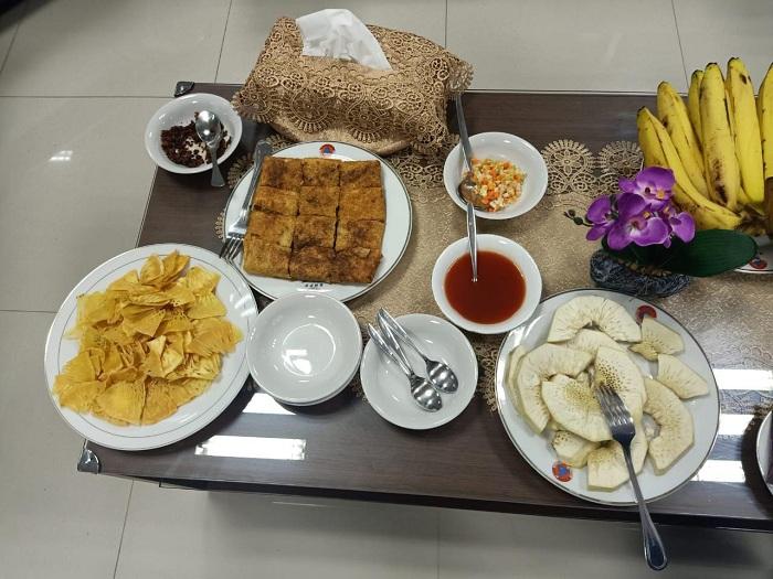hidangan-sukun-goreng-sukun-rebus-dan-gula-merah.jpg
