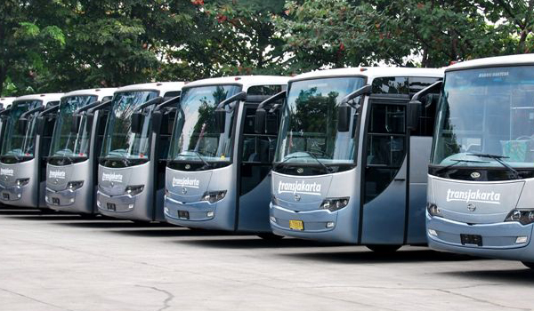 hino-busway_20151119_155501.jpg