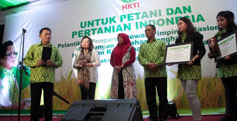 hkti-rangsang-tumbuhnya-ekosistem-inovasi-dengan-berikan-penghargaan-penggerak-pertanian_20170825_160140.jpg