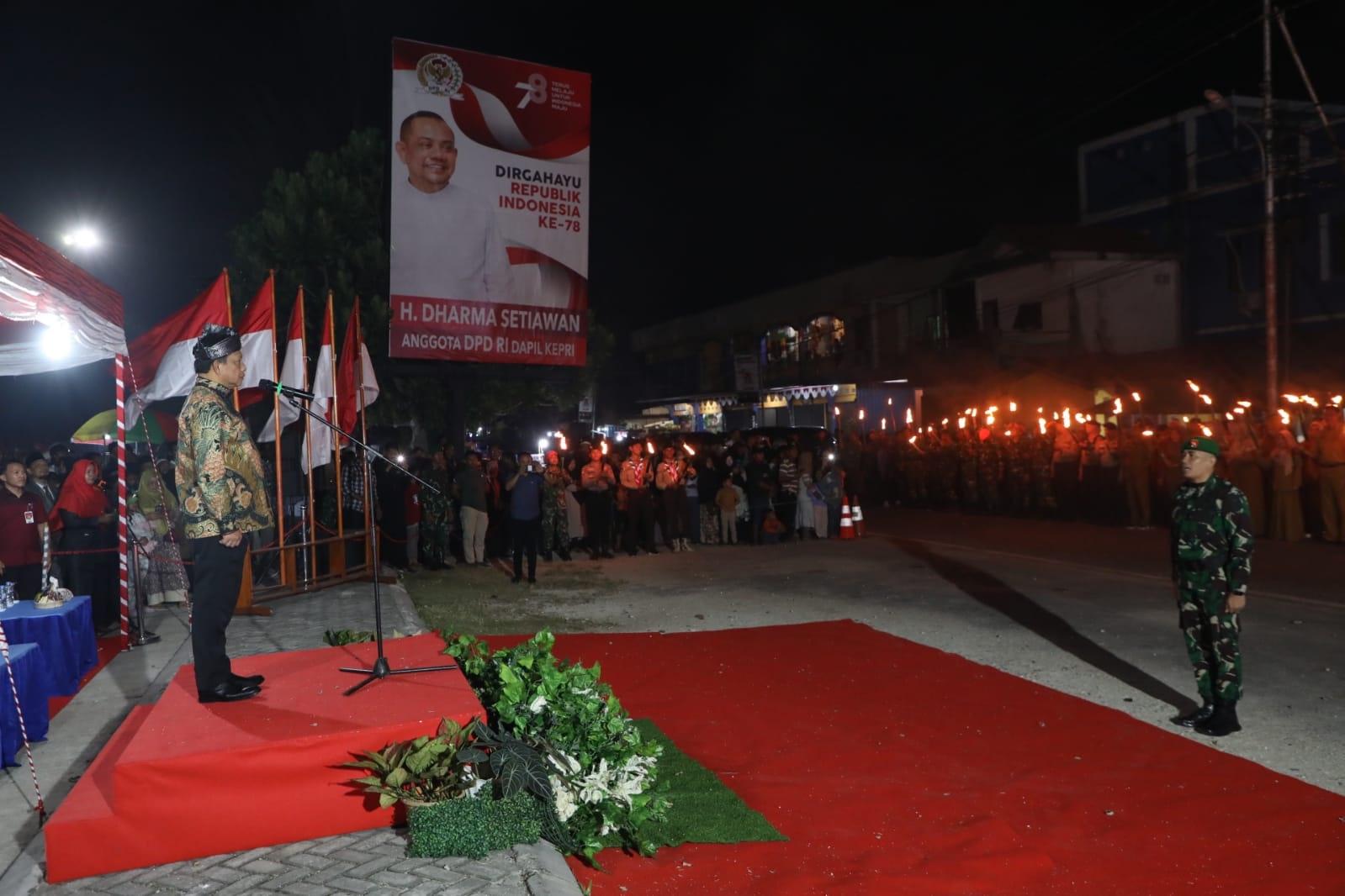 hut-ke-78-kemerdekaan-pawai-obor-nih3.jpg