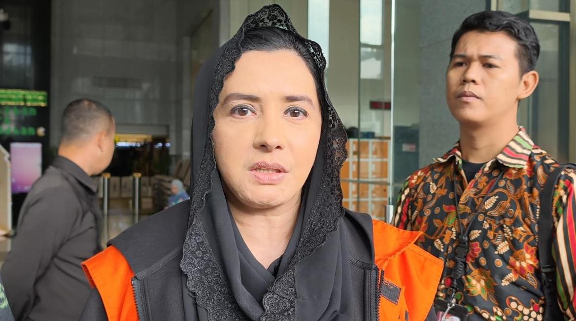 Fadia Arafiq Kembali Bantah Terjaring OTT KPK: Tidak Ada Transaksi, Saya Sedang Ngecas Mobil
