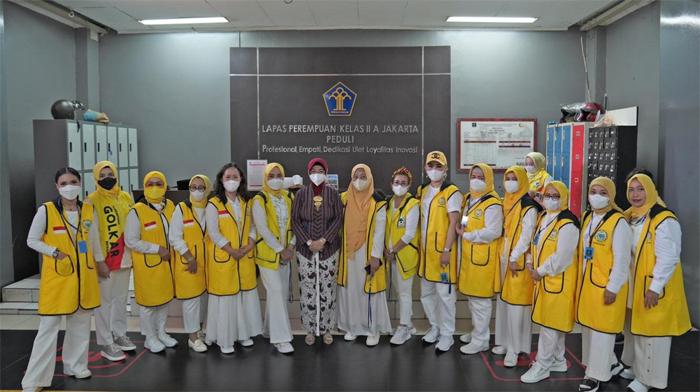 iifpg-dpr-ri-baksos-hari-ibu.jpg