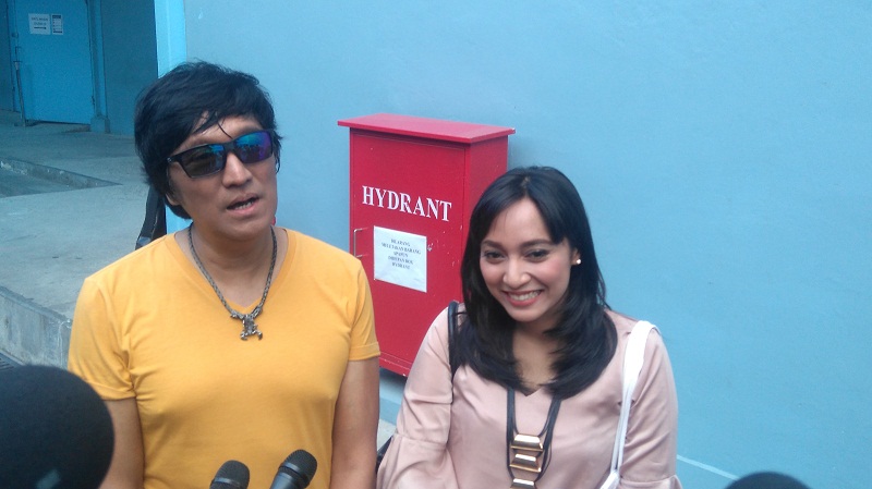 ikang-dan-isabella-muliawati-fawzi_20160917_222159.jpg