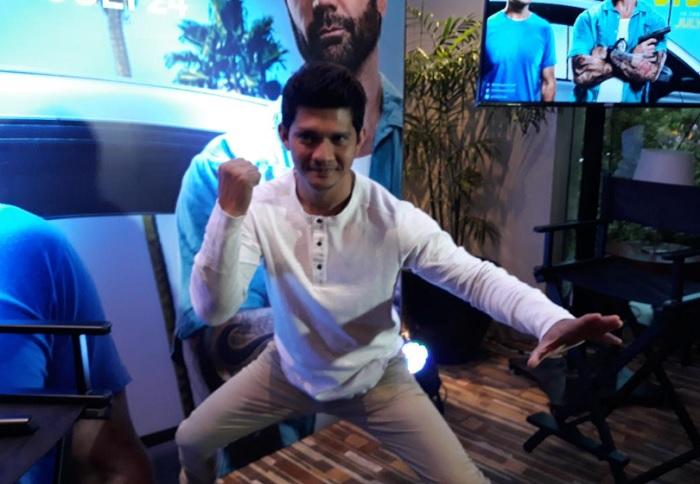 iko-uwais-main-film-stuber.jpg