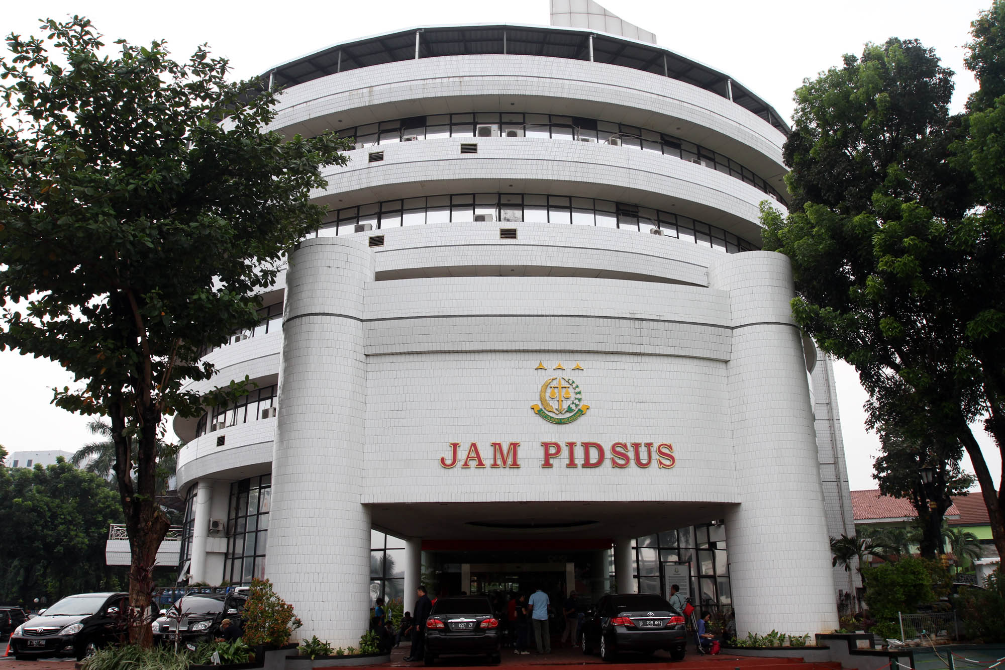 ilustrasi-gedung-bundar-kejaksaan_20151208_165955.jpg