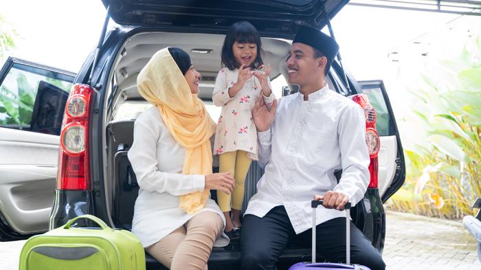 ilustrasi-mudik-dan-road-trip-bersama-keluarga-gfd.jpg