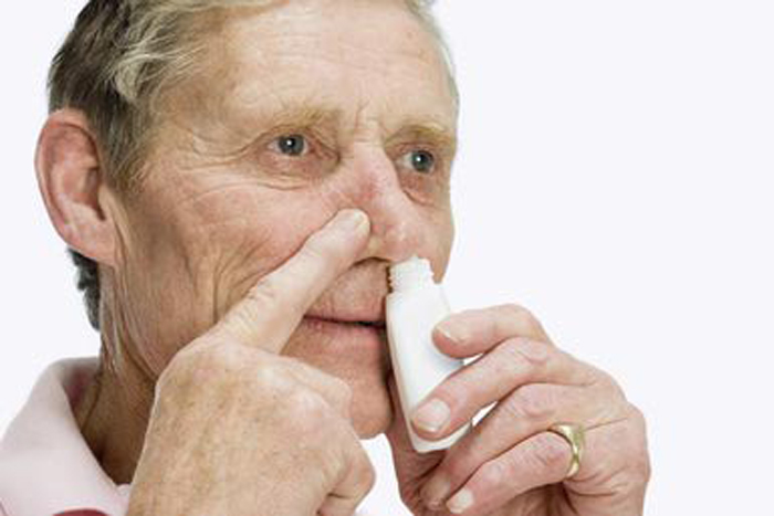 ilustrasi-nasal-spray-obat-hirup_20150914_105818.jpg