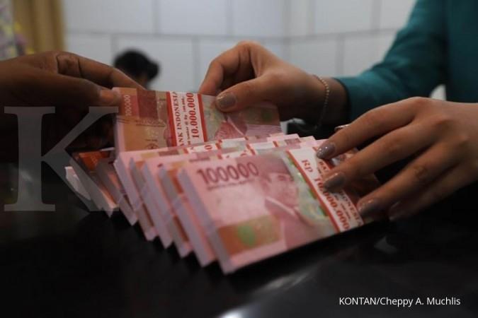 ilustrasi-petugas-merapikan-mata-uang-rupiah.jpg