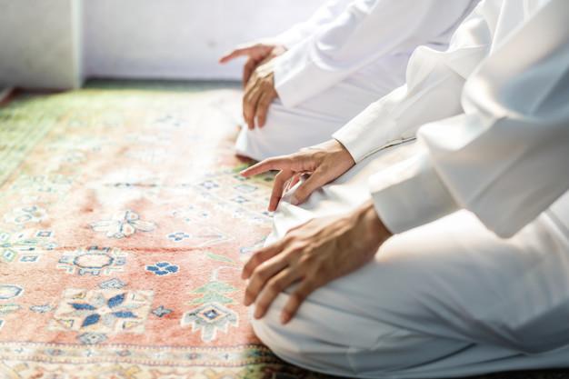 ilustrasi-sholat-ilustrasi-salat-ilustrasi-shalat-12.jpg