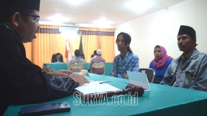 ilustrasi-sidang-isbat-nikah-siri-majelis-hakim-mengajukan-pertanyaan-nikah-siri.jpg