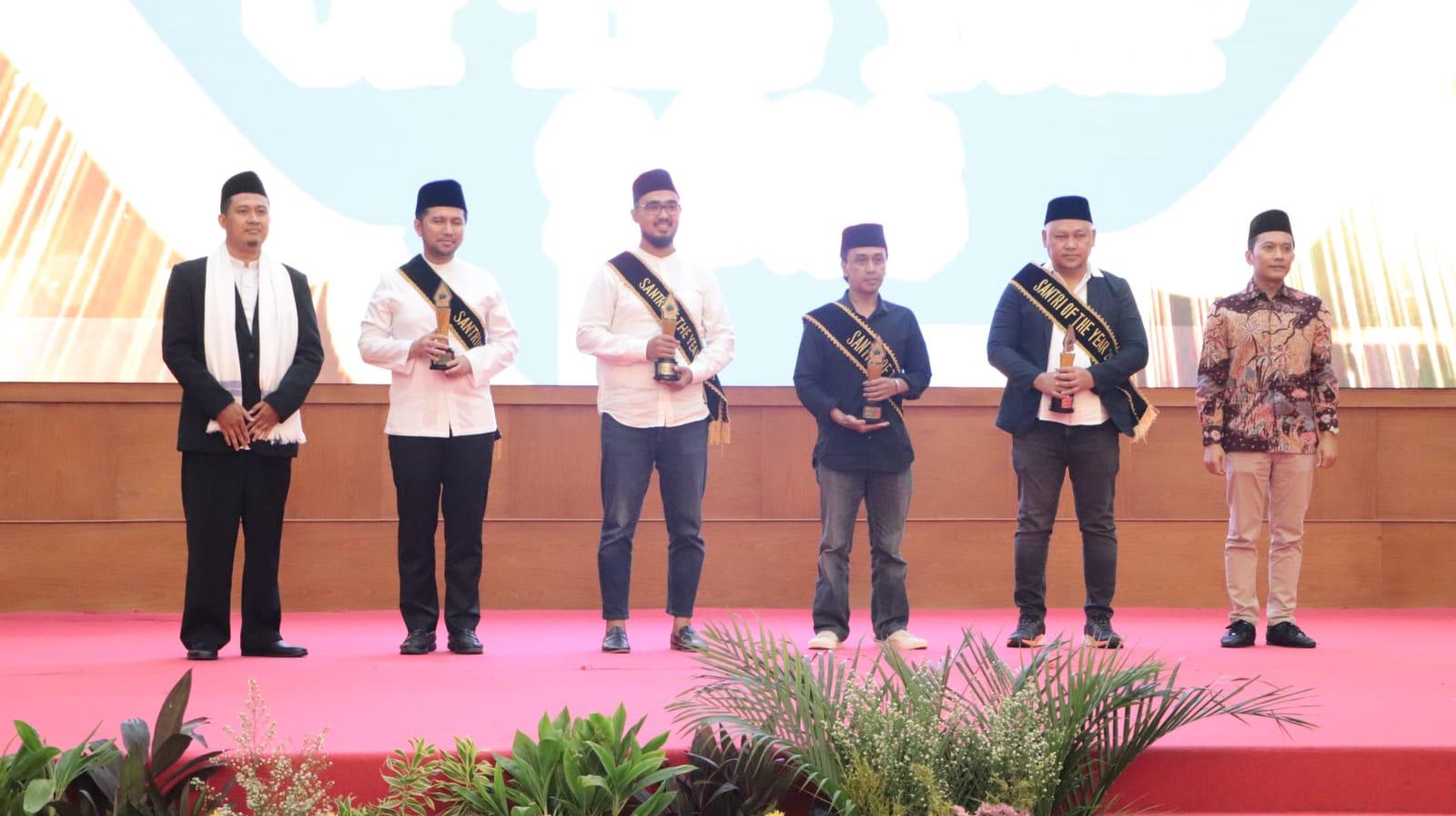 inc-santri.jpg